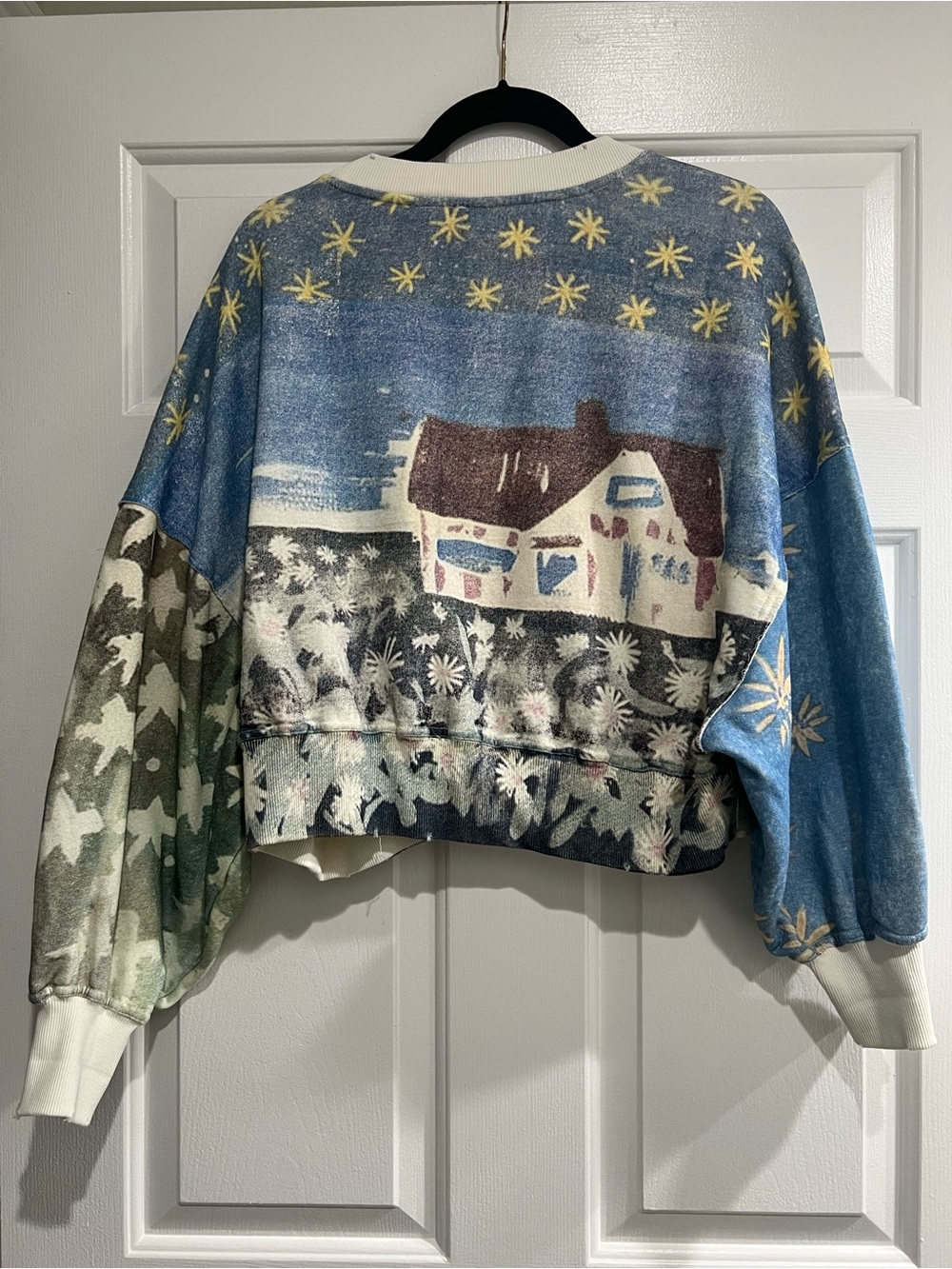 FREE PEOPLE- Faire Isle - Cropped Gaia Sweatshirt - Picture 2 of 3
